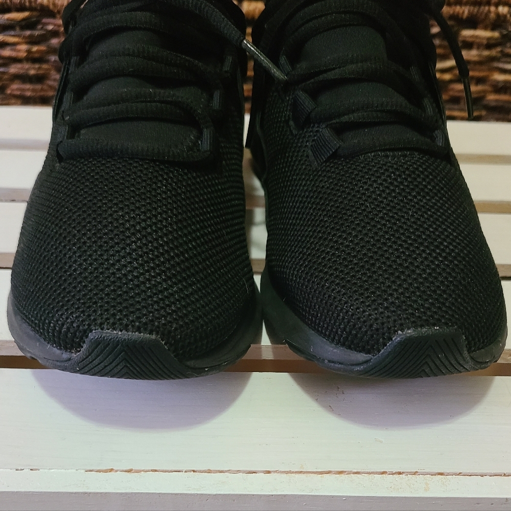 PUMA Women's Electron Black Knit Mesh Athletic Running Shoes Sneakers Size 7.5 - Picture 3 of 9